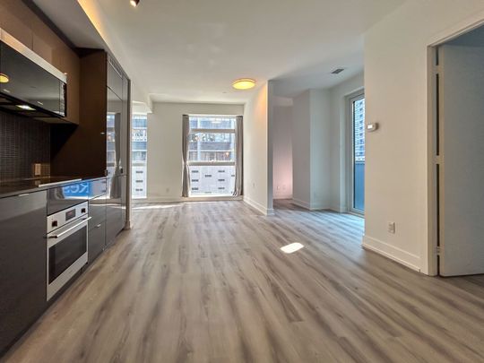 For Lease - 7 Grenville Street Unit# 511, Toronto, Ontario - Photo 1