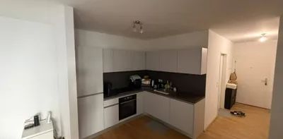 Moderne 1-Zimmer-Wohnung mit Einbauküche, Fußbodenheizung & U-Bahn Nähe in 1210 Wien! - Photo 2