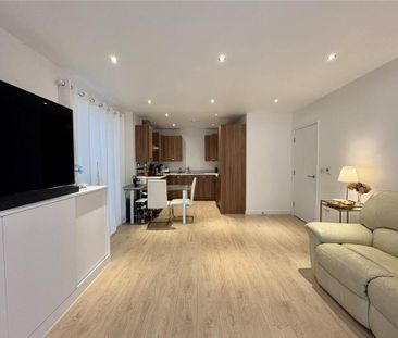 2 bedroom apartment to rent - Photo 2