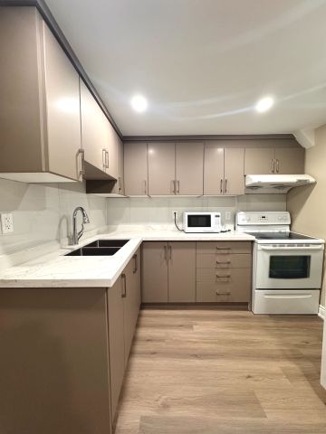 For Lease - 59 Crawford Drive, Brampton, Ontario - Photo 3