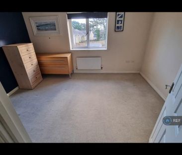 2 bedroom semi-detached house to rent - Photo 5