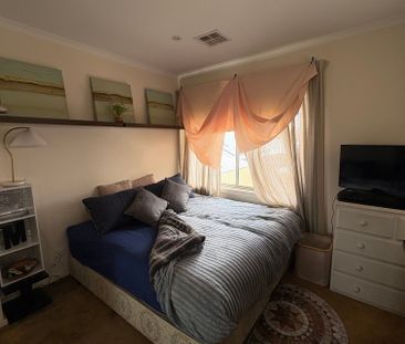 Flinders Park - Photo 4