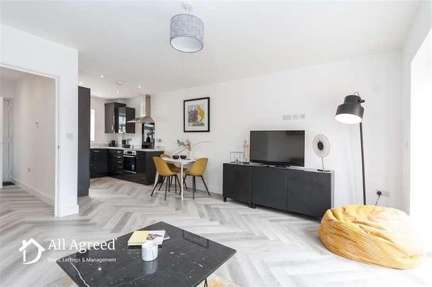 Sir Barnes Wallis Court, Ripley, DE5 - Photo 1