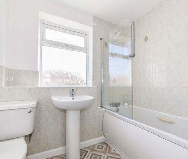 3 bedroom detached house to rent - Photo 6