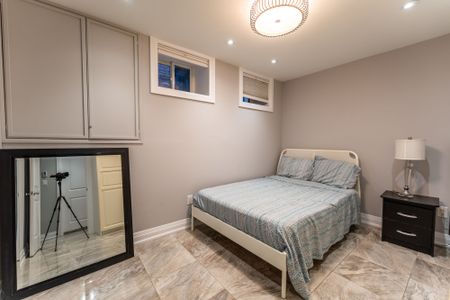 For Lease - 98 Winchester Street Unit# Lower, Toronto, Ontario - Photo 2