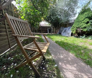 Wrecclesham Road, Wrecclesham, Farnham, Surrey, GU10 - Photo 5