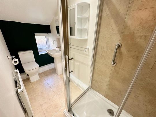 2 bedroom cottage to rent - Photo 1