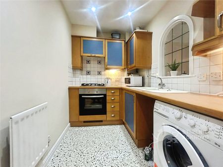 Sydenham Road, Guildford, Surrey, GU1 3ST - Photo 5