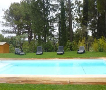 AIX LUYNES VILLA MEUBLEE PISCINE ECOLE INTERNATIONALE 1er septembre - Photo 3