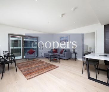 Docker Building, Royal Wharf, E16 - Photo 1