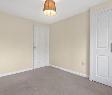 2 bedroom maisonette to rent - Photo 3