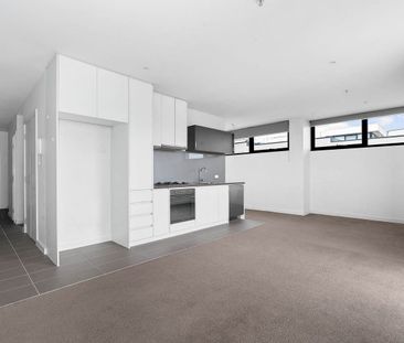 Great Size Apartment In Box Hill - Photo 6