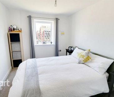 2 bedroom apartment to rent - Photo 6