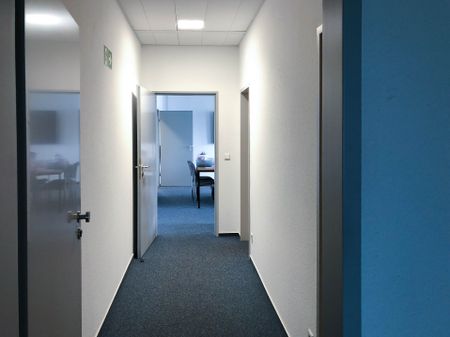 Büroetage in guter Lage im Industriegebiet - Photo 3