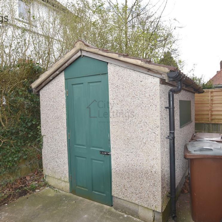 3 bedroom semi-detached house to rent - Photo 1