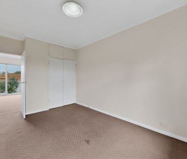 Private and Secure Apartment - Photo 6