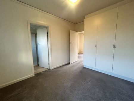 4/3 Kokaribb Rd, Carnegie VIC 3163 - Apartment For Rent | Domain - Photo 3