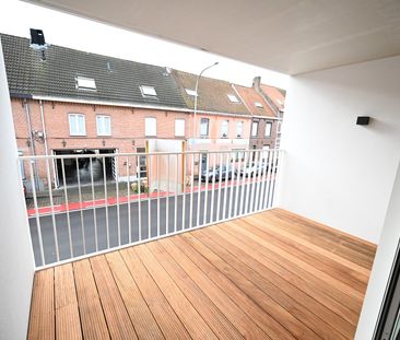 SUBLIEM nieuwbouw appartement met CARPORT - Photo 2