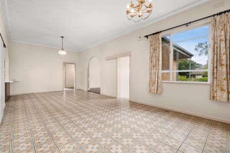 15 Gordon Street, Mont Albert VIC 3127 - Photo 3