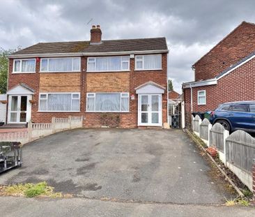 3 bedroom semi-detached house to rent - Photo 4