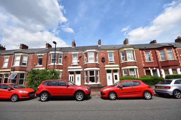 2 Bed - Simonside Terrace, Heaton - Photo 1