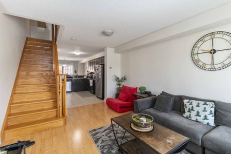 For Lease - 40 Peach Drive, Brampton, Ontario - Photo 2