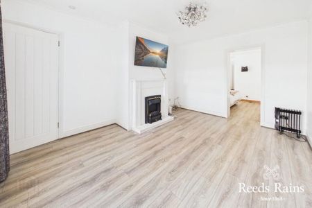 31 Wallaces Street, Newtownards, BT23 8JJ - Photo 2