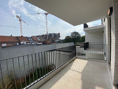 Nieuw luxe appartement centrum Roeselare te huur - Photo 4