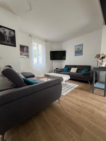 Location Maison 5 pièces 100m² PESSAC 33600 - Photo 2