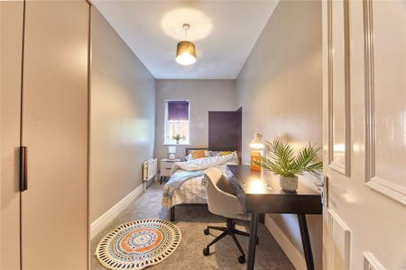 6 bedroom terraced house to rent - Photo 5