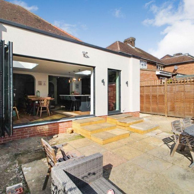 3 bedroom semi-detached house to rent - Photo 1