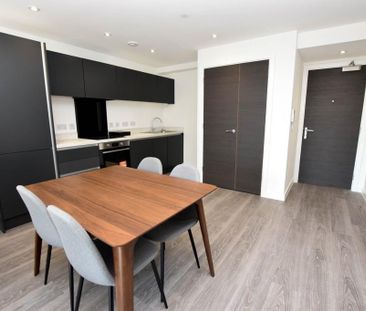 2 bedroom flat to rent - Photo 3