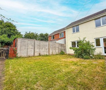 2 bedroom semi-detached house to rent - Photo 6