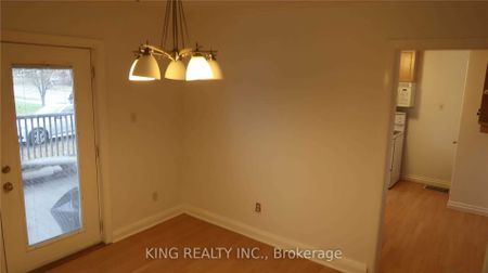 For Lease - 167 Erb Street, Kitchener, Ontario - Photo 4