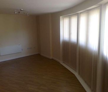 Lanadron Close, Isleworth, TW7 - Photo 3