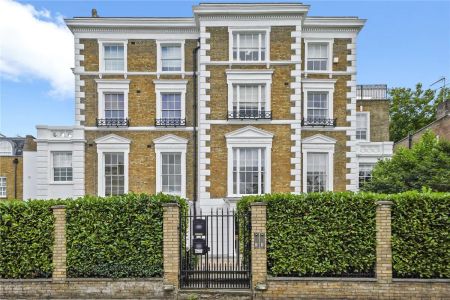 3 bedroom flat in St John's Wood - Photo 3