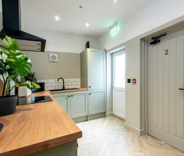 Studio to rent - Photo 2