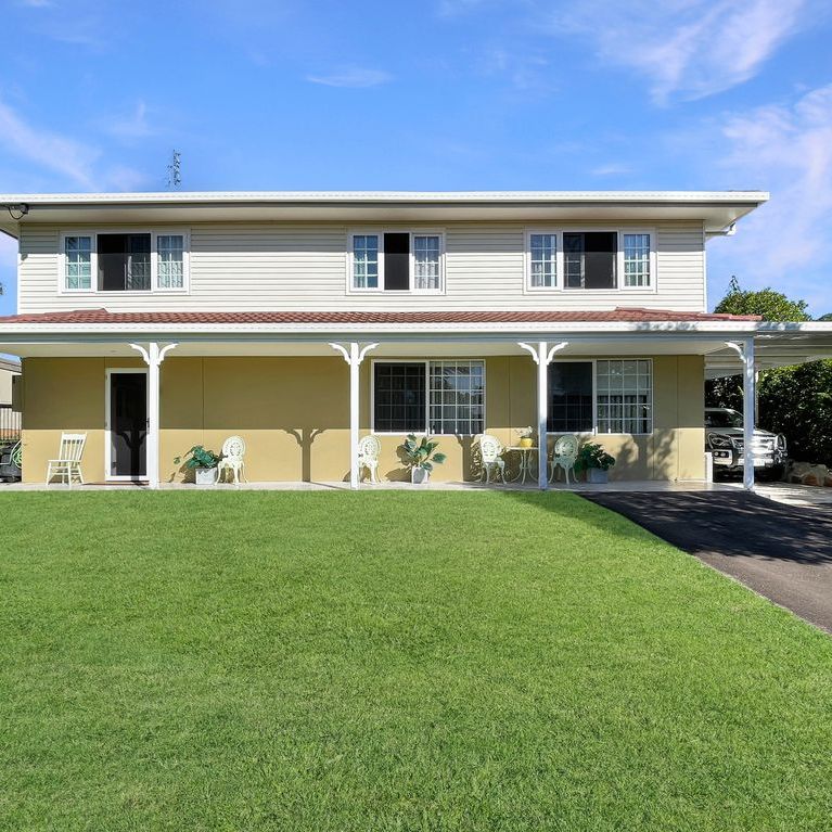 Spacious Family Living in the Heart of Woombye - Photo 1