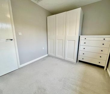2 bedroom semi-detached house to rent - Photo 6