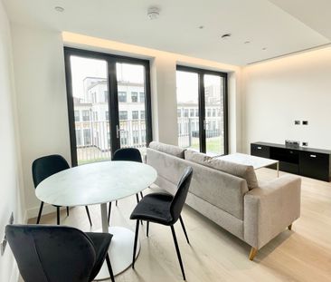 2 Bed Flat, Opus House, WC1X - Photo 2