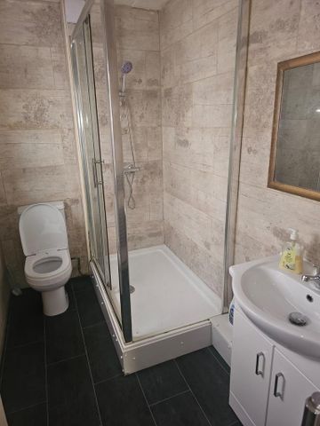 3 bedroom townhouse to rent - Photo 5