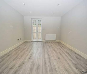 2 bedroom property to rent in Purley - Photo 2