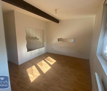 Location Appartement 2 pièces 55m² ARMENTIERES 59280 - Photo 2