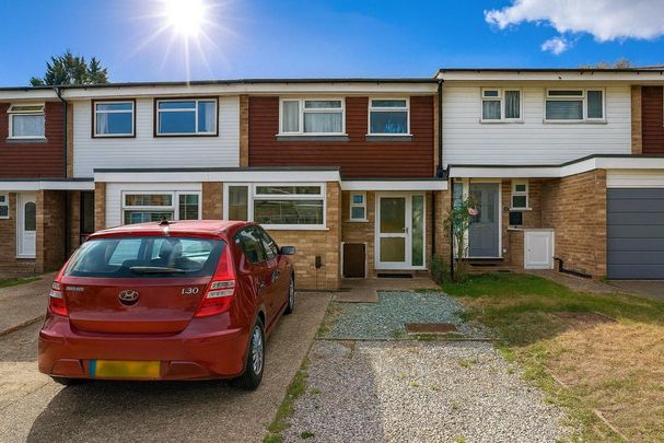 2 bedroom terraced house to rent - Photo 1