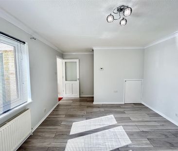 3 Bedroom House To Let - Photo 2