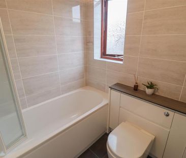 2 bedroom house to rent - Photo 1