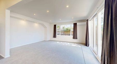 Space and Character - Photo 2