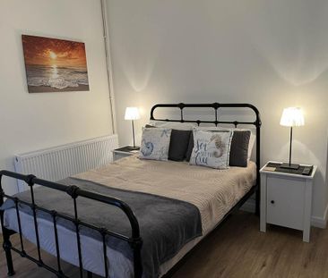 1 bedroom in a house share to rent - Photo 6