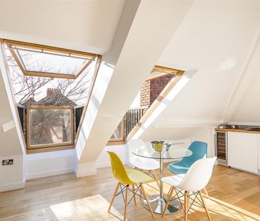 2 bedroom flat to rent - Photo 3