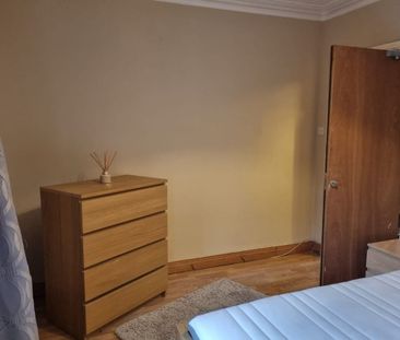 127 Donegall Avenue, Belfast BT12 6LT - Photo 2